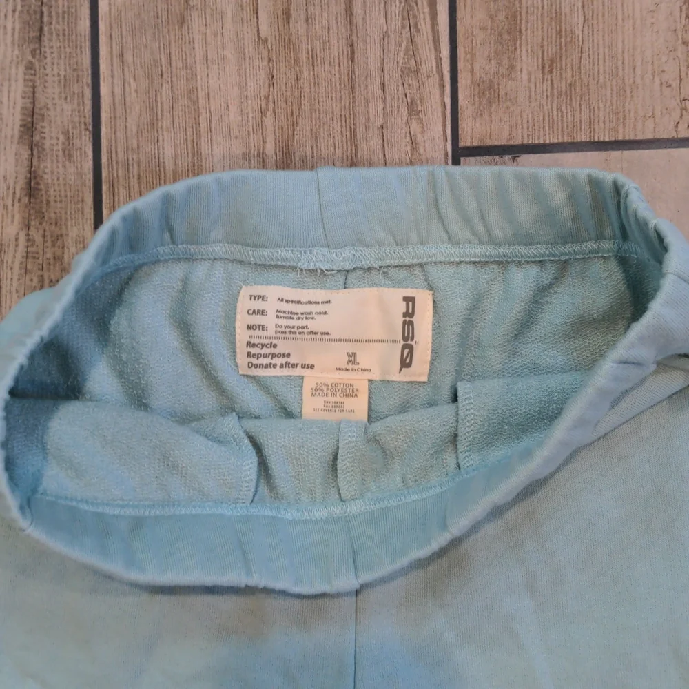 NWT Girls' RSQ Tie Dyed Cropped Tee and Matching Sweat Short Set